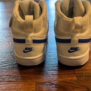 Nike Court Borough Mid 2